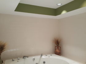 Luxury Bathroom – Recessed Ceiling and Lighting